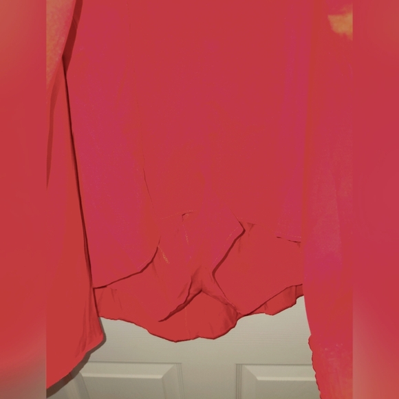 SHEIN Bold Red Halter Dress With Shorts - Picture 2 of 4